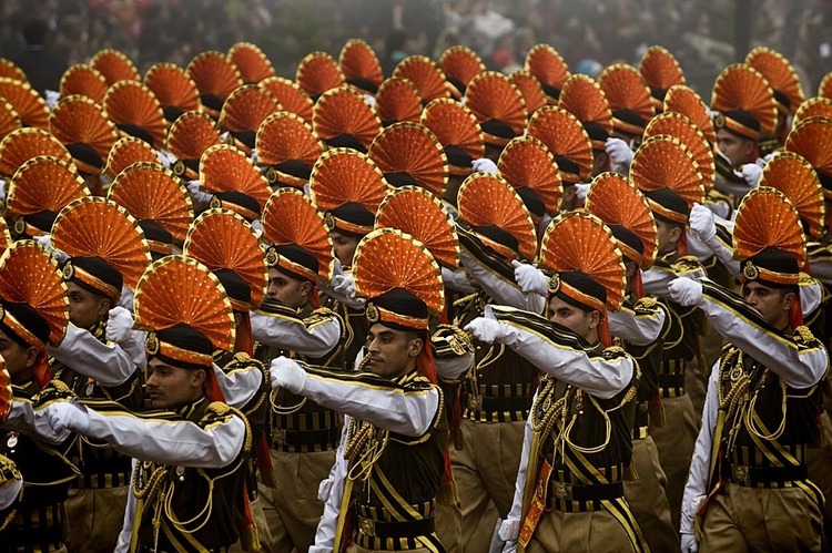 印度在大雾中举行国庆阅兵式