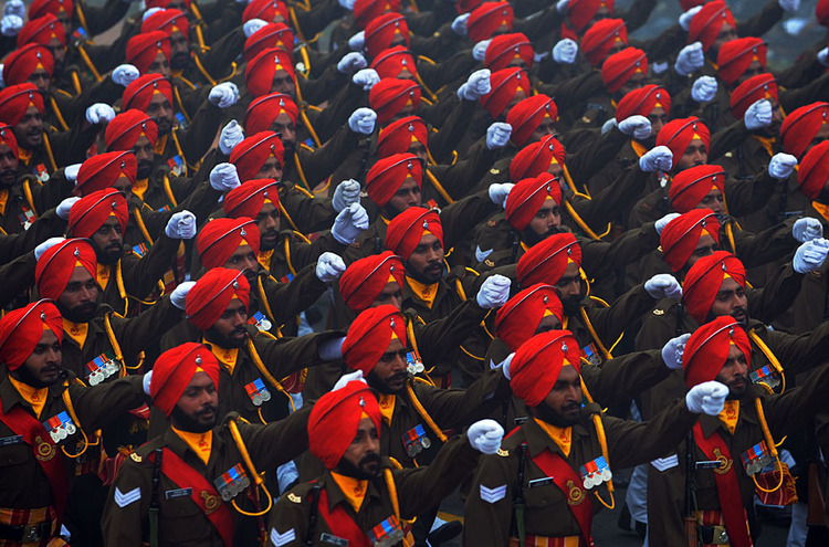 印度在大雾中举行国庆阅兵式