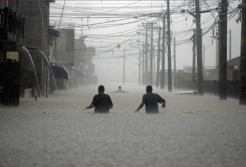 巴西暴雨已持续1个多月 至少62人死亡