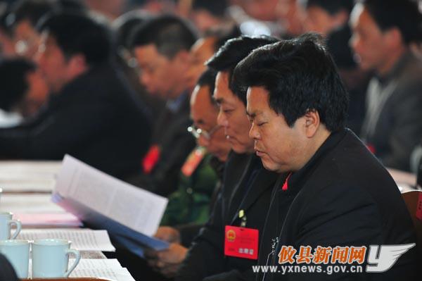攸县第十五届人民代表大会第四次会议