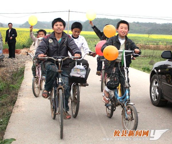 盛世快乐少年