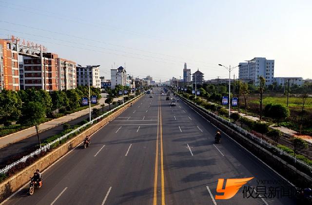 徐星摄影：平安畅通 攸县公路