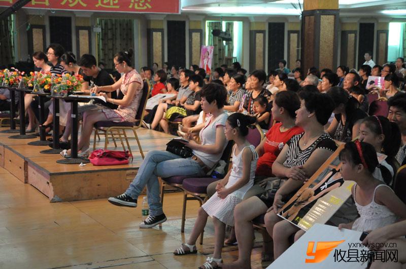 “乡村大舞台”少儿组决赛
