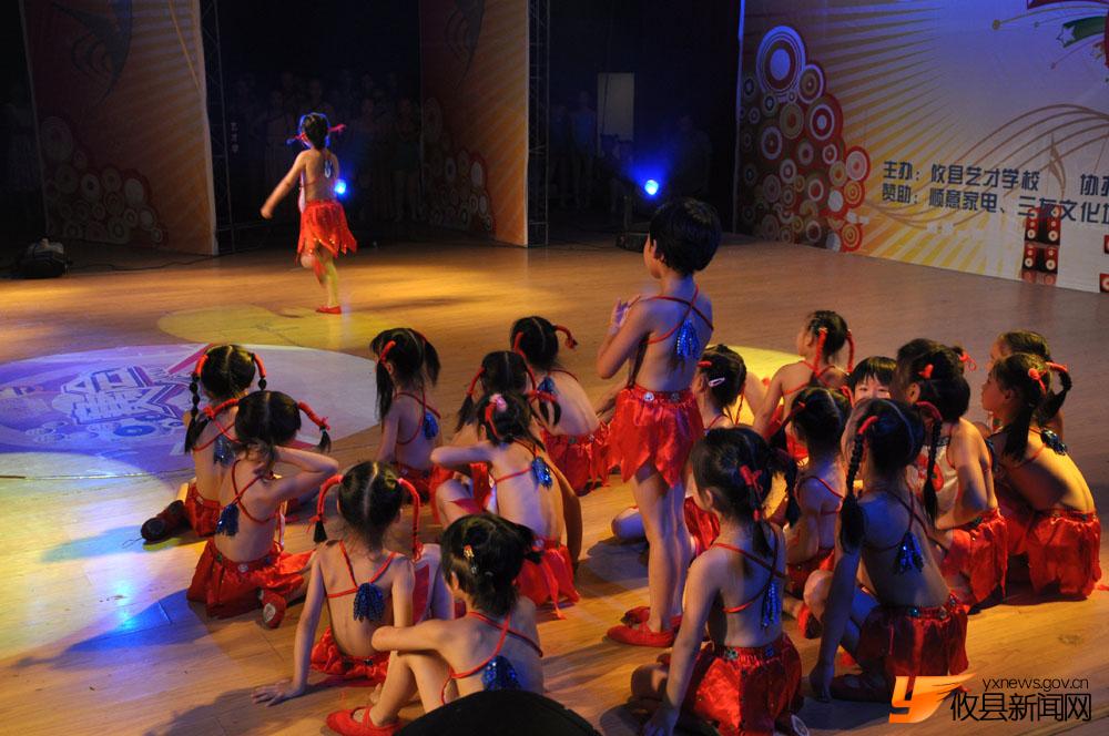 2010年艺才学校暑期艺术展演