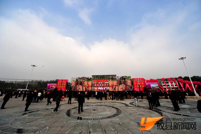 你准备好了吗？广场文化艺术节开幕了……