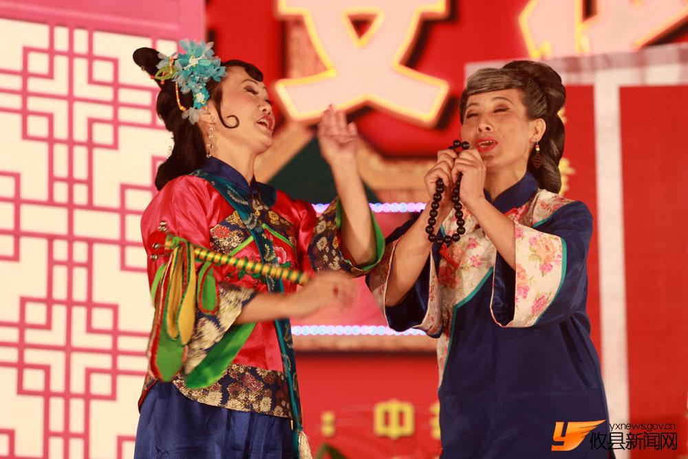 大型传奇花鼓戏《腊鱼庙的传说》精彩剧照