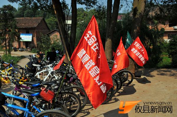 终于抓到了攸县上空飞机发射导弹的过程