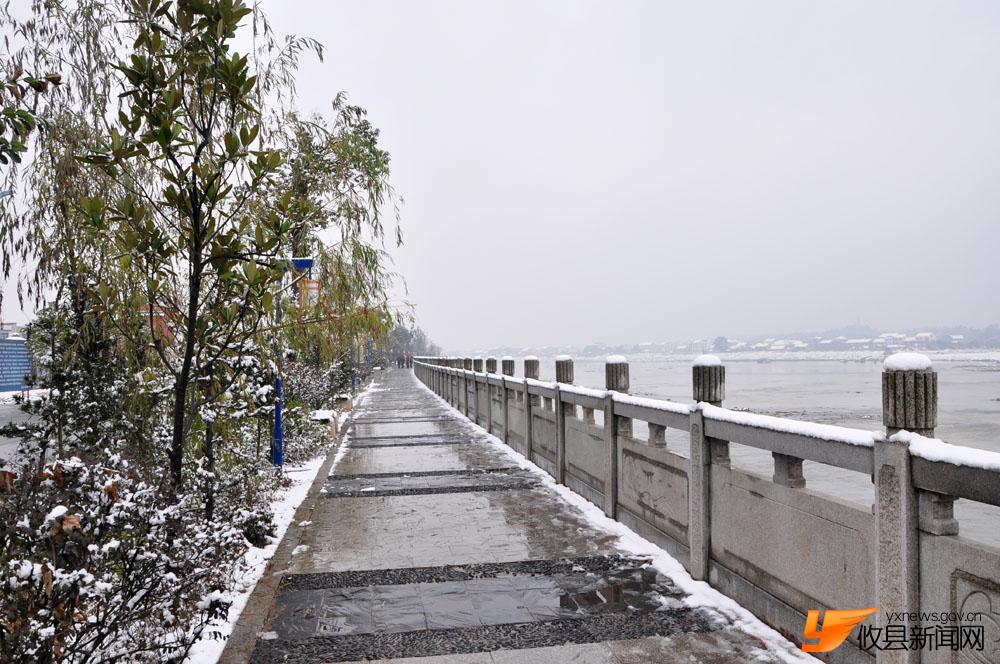 冰雪沿江风光带