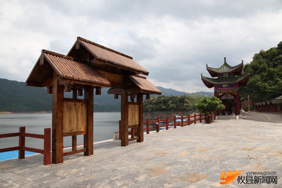 五一小长假：4A景区酒仙湖新面孔迎客（组图）