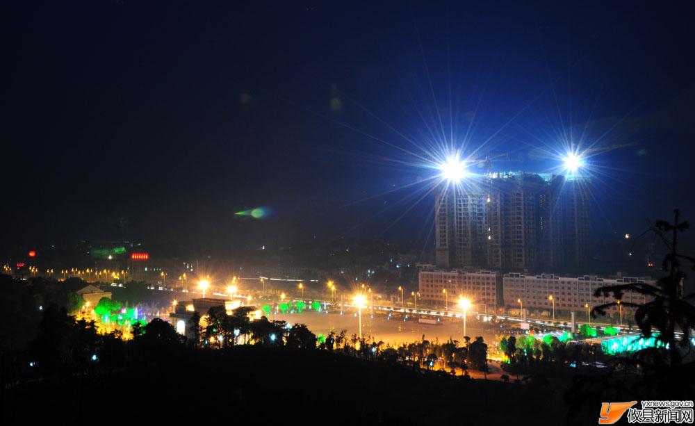 夜幕下的攸县城