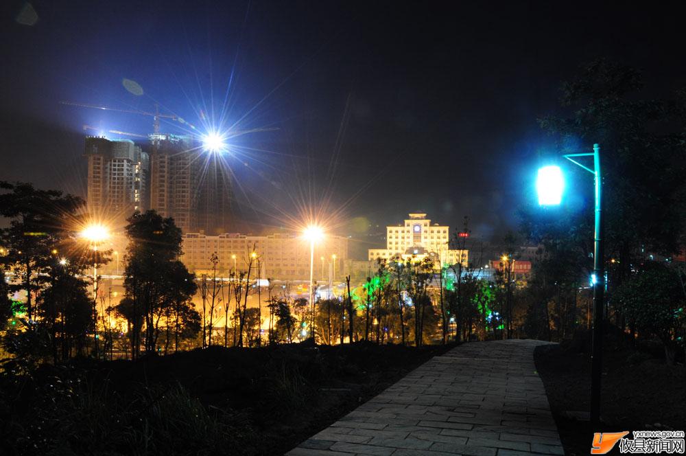 夜幕下的攸县城