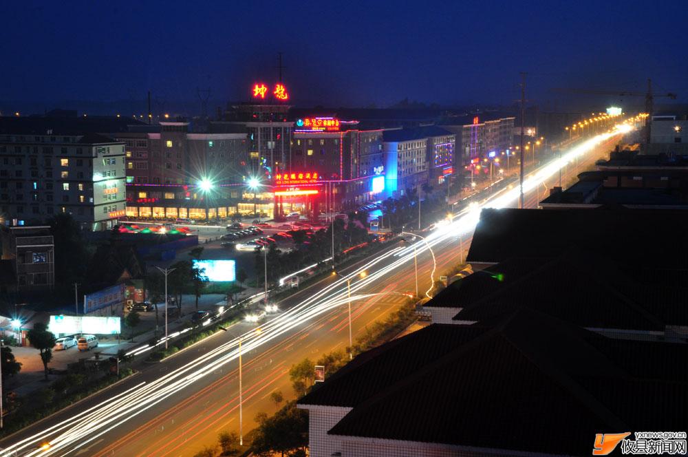 夜幕下的攸县城