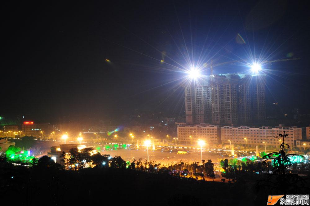 夜幕下的攸县城