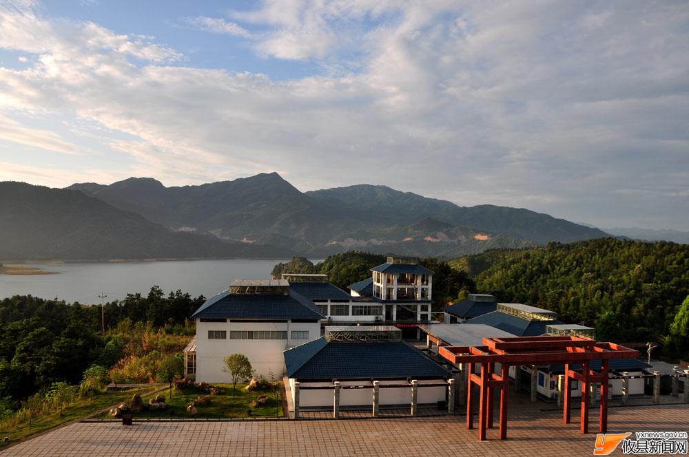 酒仙湖风光