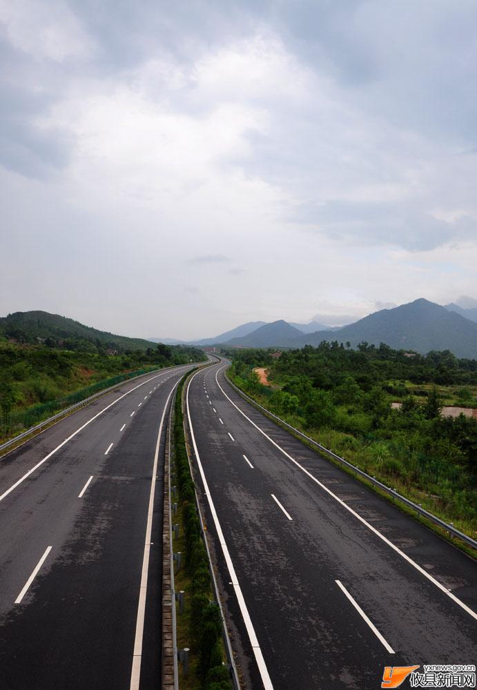衡炎高速公路掠影