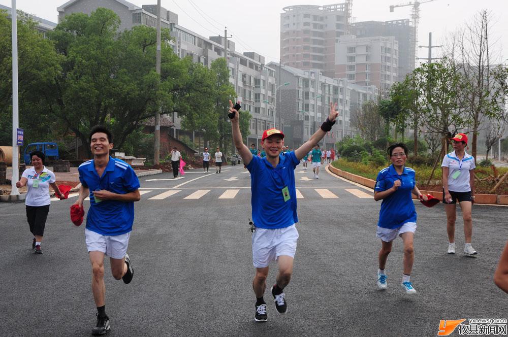 2011年攸县“全民健身日”健步行竞赛活动纪实