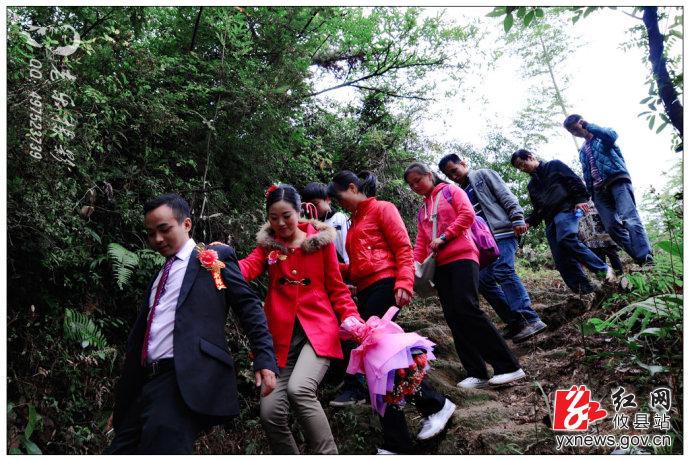 【谭德乐摄影】大山深处的婚嫁