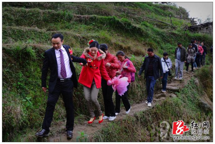 【谭德乐摄影】大山深处的婚嫁