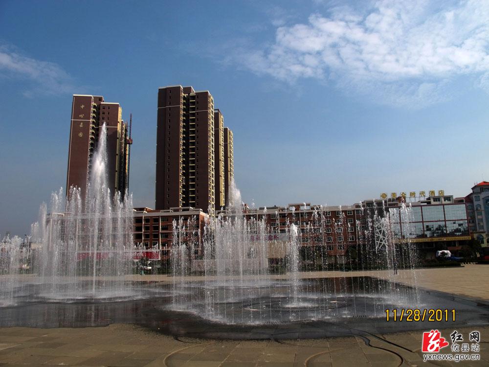 【丁湖摄影】卡片机拍文化广场风景
