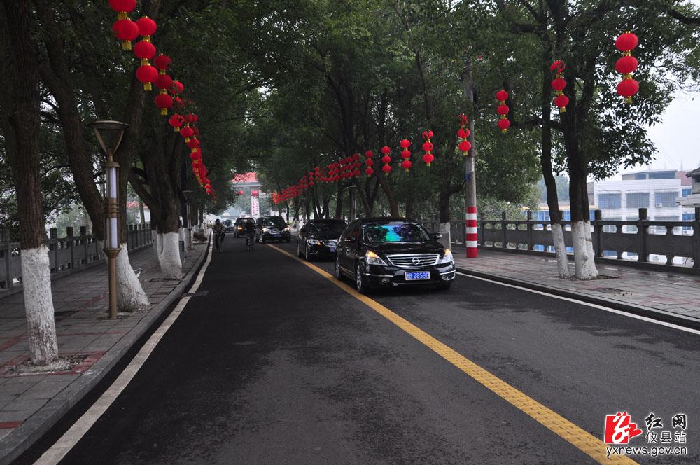 【丁湖摄影】挂灯笼迎新春