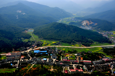 【陈轶锋摄影】峦岭风光