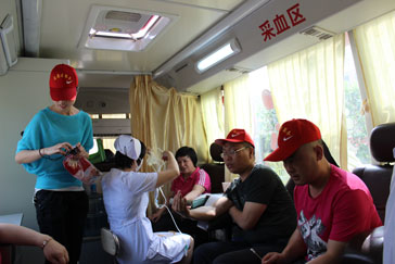志愿者服务活动 无偿献血显文明