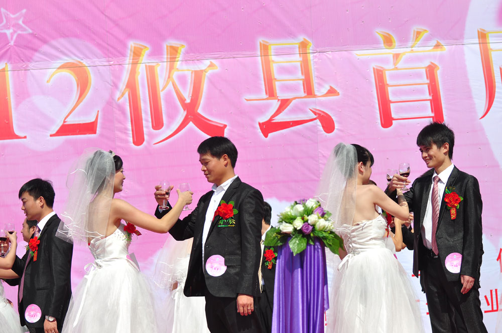 【丁湖摄影】“2012攸县首届情系酒仙湖国庆大型集体婚礼”纪实