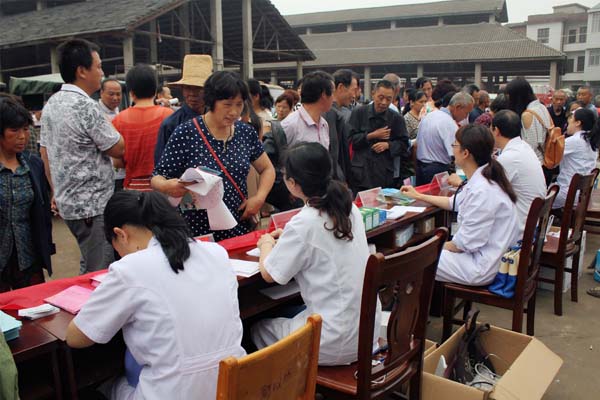 大同桥“三下乡”活动