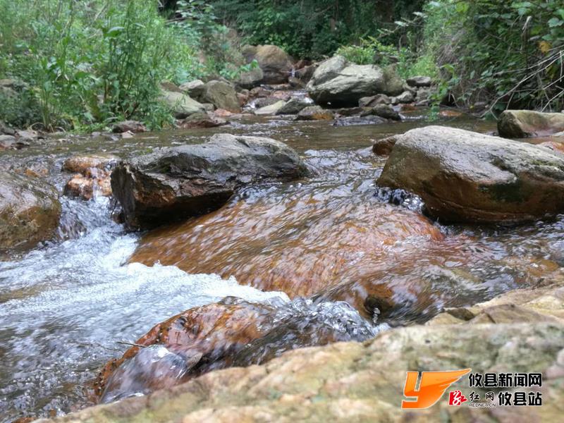 攸州秘境：鸾山镇南岸村：“二龙抢珠”