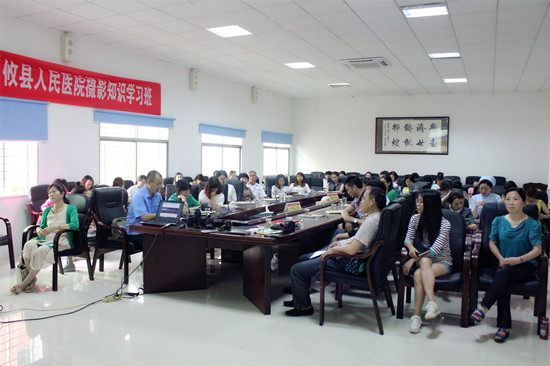 善于发现美 镜头记录美——我院举办摄影知识学习班