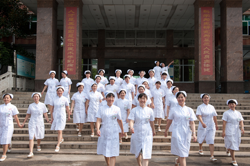 祝所有的护士兄弟姐妹们“5.12”护士节快乐