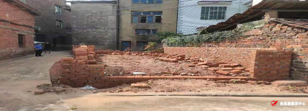 江桥街道：依法拆除违法建筑 坚决遏制乱搭乱建