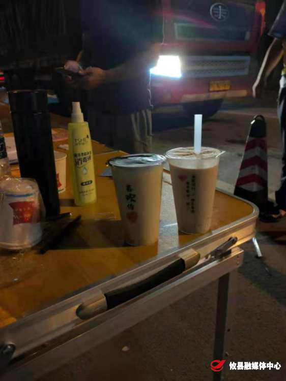同心抗疫 | 渌田镇：热心群众为高速公路守卡口人员送温暖