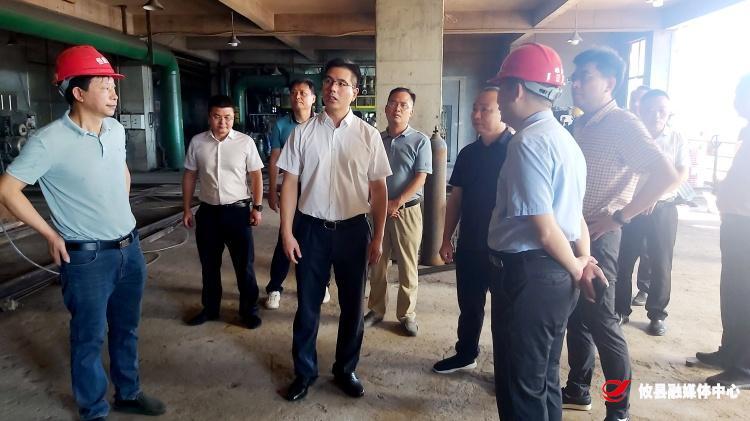 武挪强督查国庆节前安全生产工作