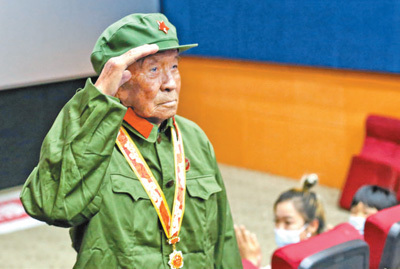 《长津湖》是这样炼成的（文化市场新观察）