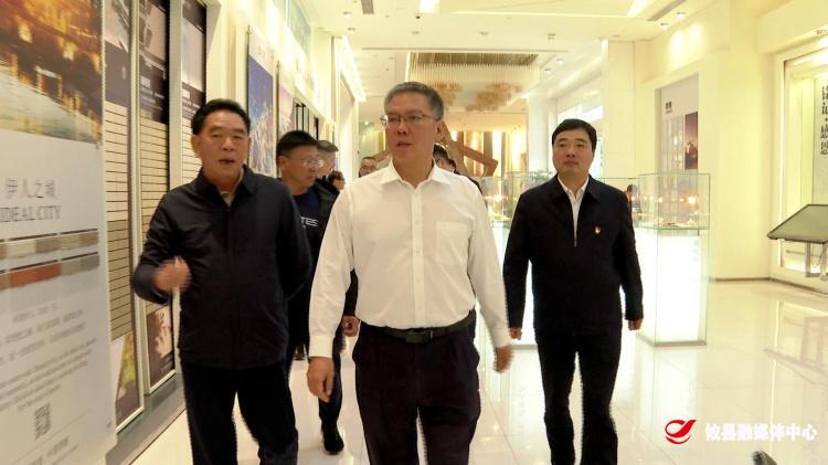 曹慧泉深入旭日陶瓷调研企业发展