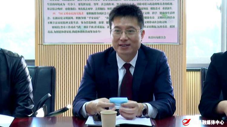 【两会聚焦丨新攸县·新征程】文毅参加人大代表分团讨论
