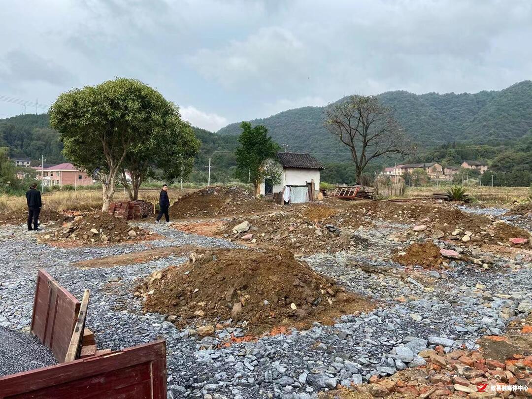 黄丰桥镇：加强巡查力度，规范村民建房