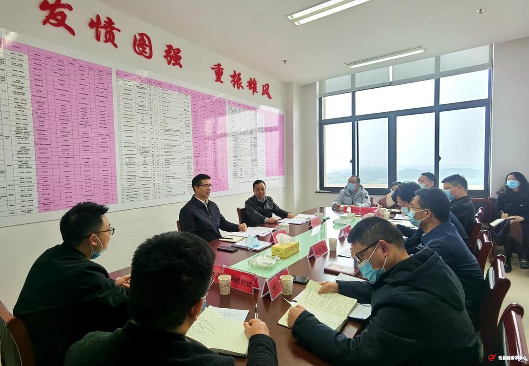 武挪强调研县“三高办”工作