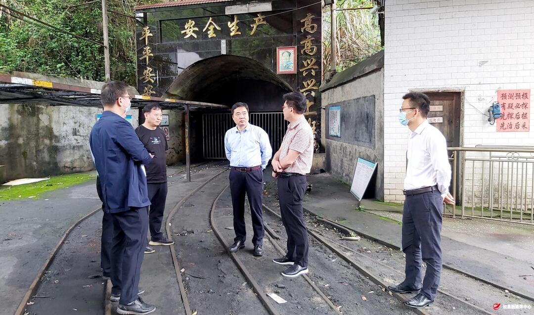 李鹏程赴鸾山镇督导检查煤矿安全生产工作 强调：深刻汲取教训 全面提振精神