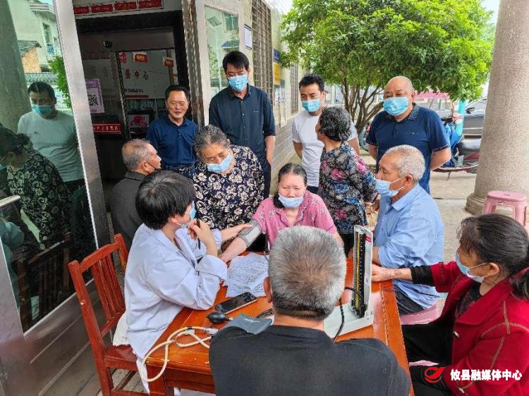 【党旗下的新时代文明实践】联星街道上云桥村：全力推进疫苗接种“清零”工作，筑牢防疫安全网