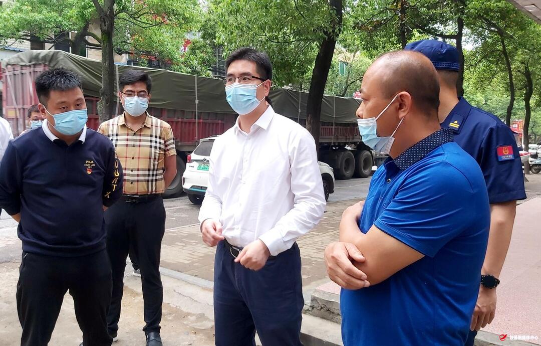 武挪强督导自建房安全隐患专项整治工作