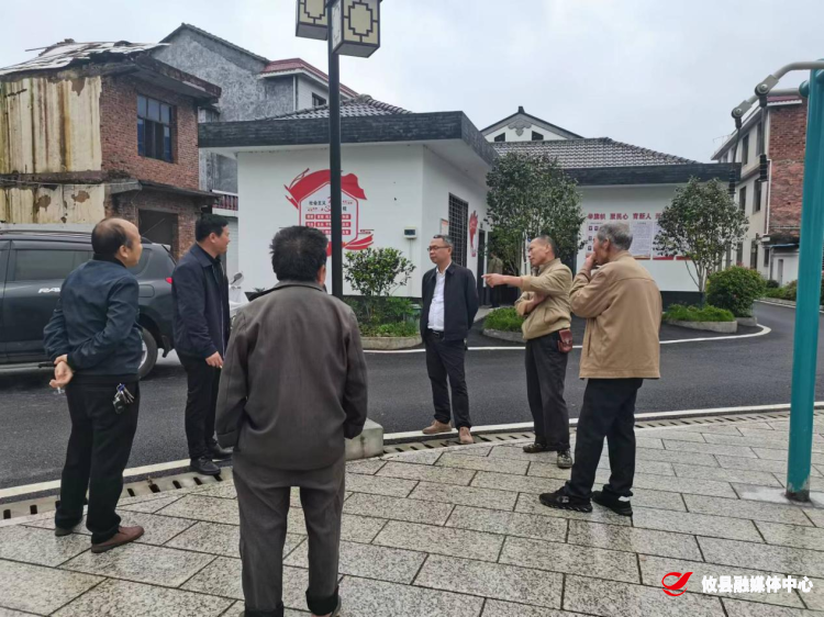 春联街道：春风社区“话振兴”