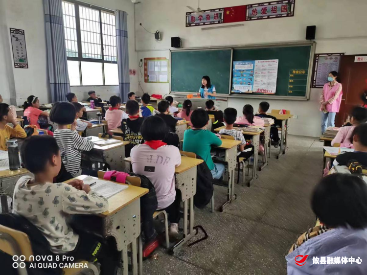 “善行天下·攸民同行”——黄丰桥镇开展关爱未成年人保护活动