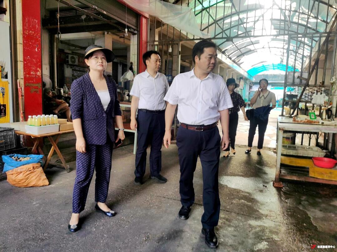 创文进行时 | 李鹏程督查创文整改工作 强调：以实实在在的改变 赢得群众的支持与满意
