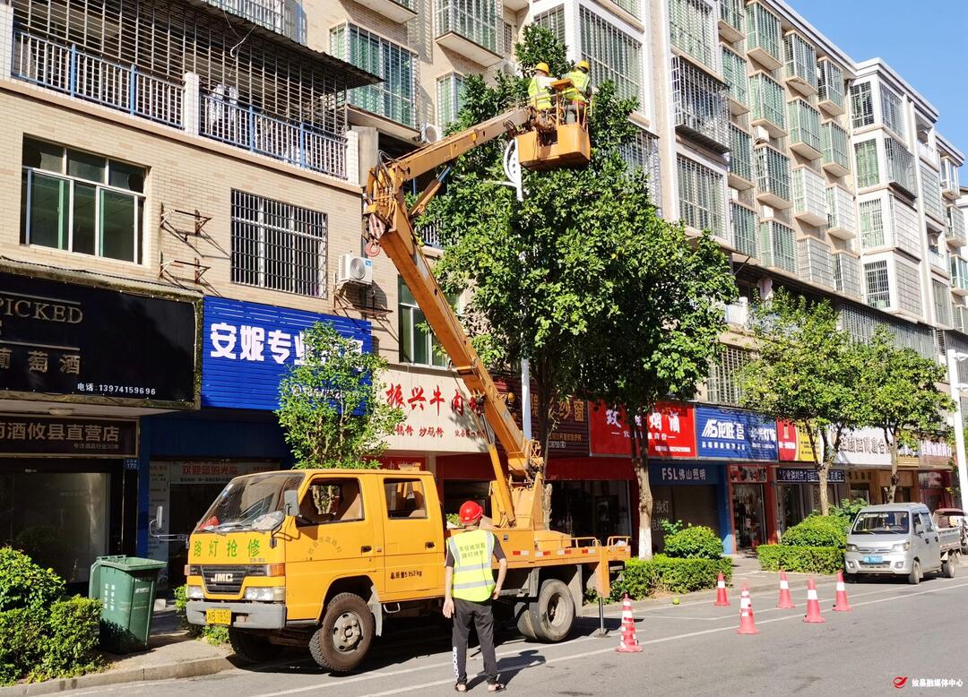 创文进行时 | 县城管局：对城区8785盏路灯进行节能改造