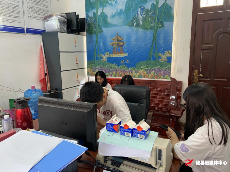 丫江桥镇：推进房屋整治工作，增进民生福祉