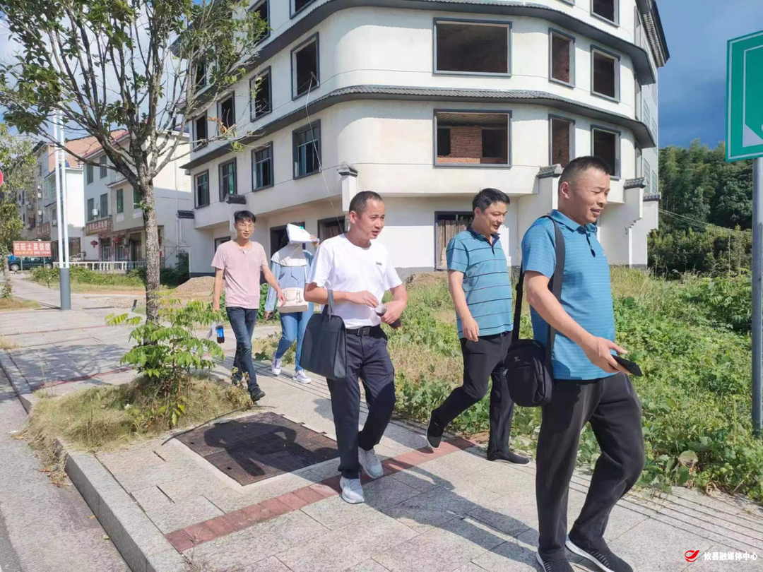 株洲市自建房专项督查组到酒埠江镇督查自建房安全隐患排查整治工作