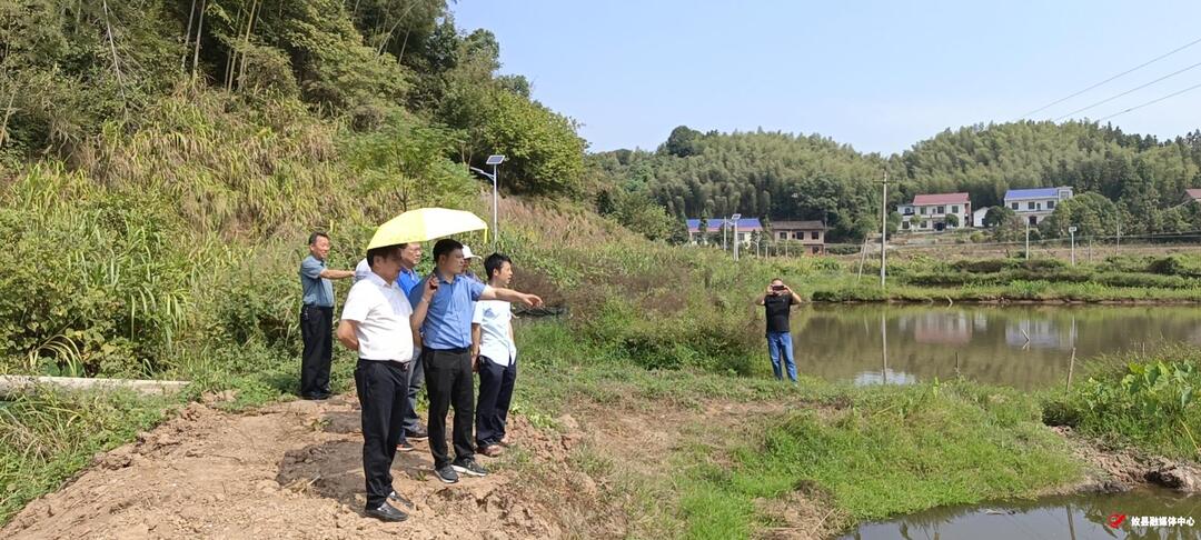 宁家坪镇召开恢复耕地工作推进会