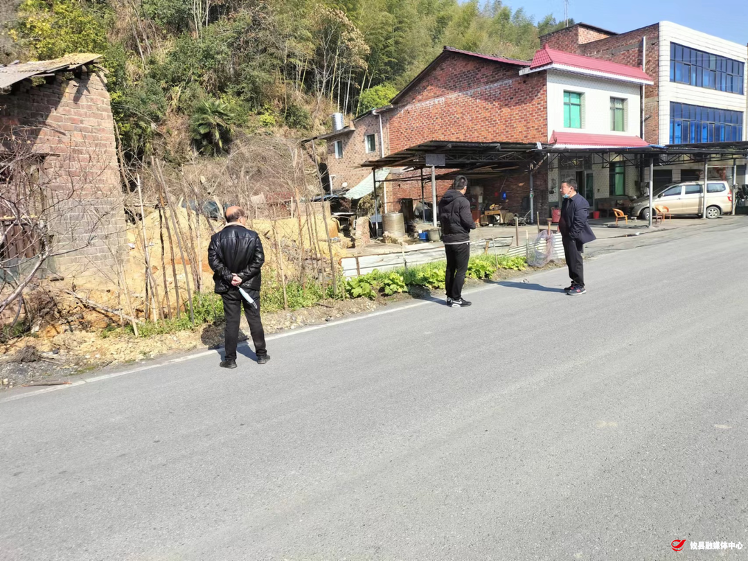 黄丰桥镇：图斑核查在行动，耕地保护不容缓